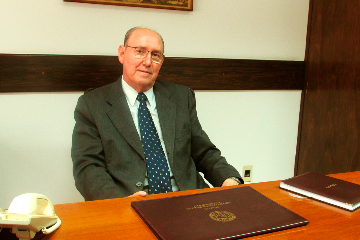 Foto “Pensamos en la sociedad del futuro”