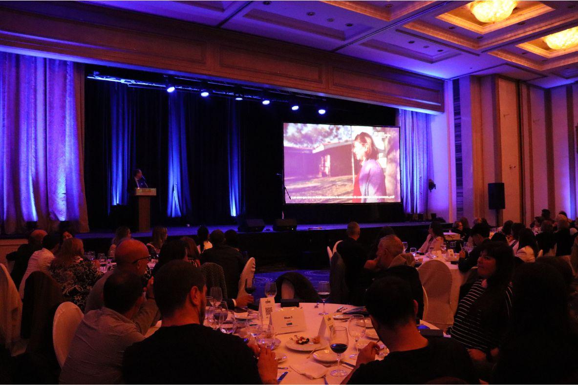 Cena a beneficio de Aldeas Infantiles 