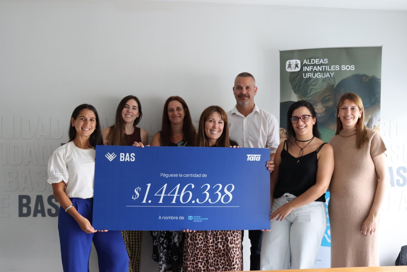 Entrega de cheque de BAS.