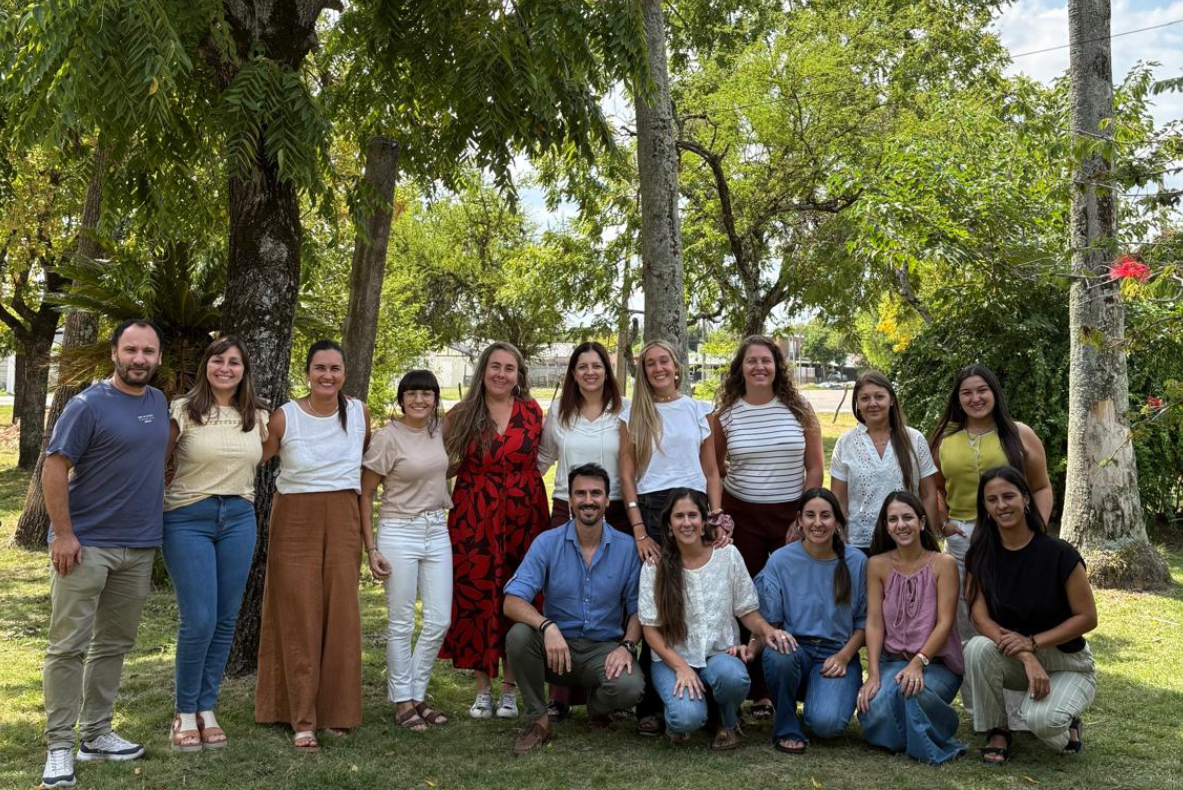 Equipo de ETAF y ETAF CAFF en Paysandú.